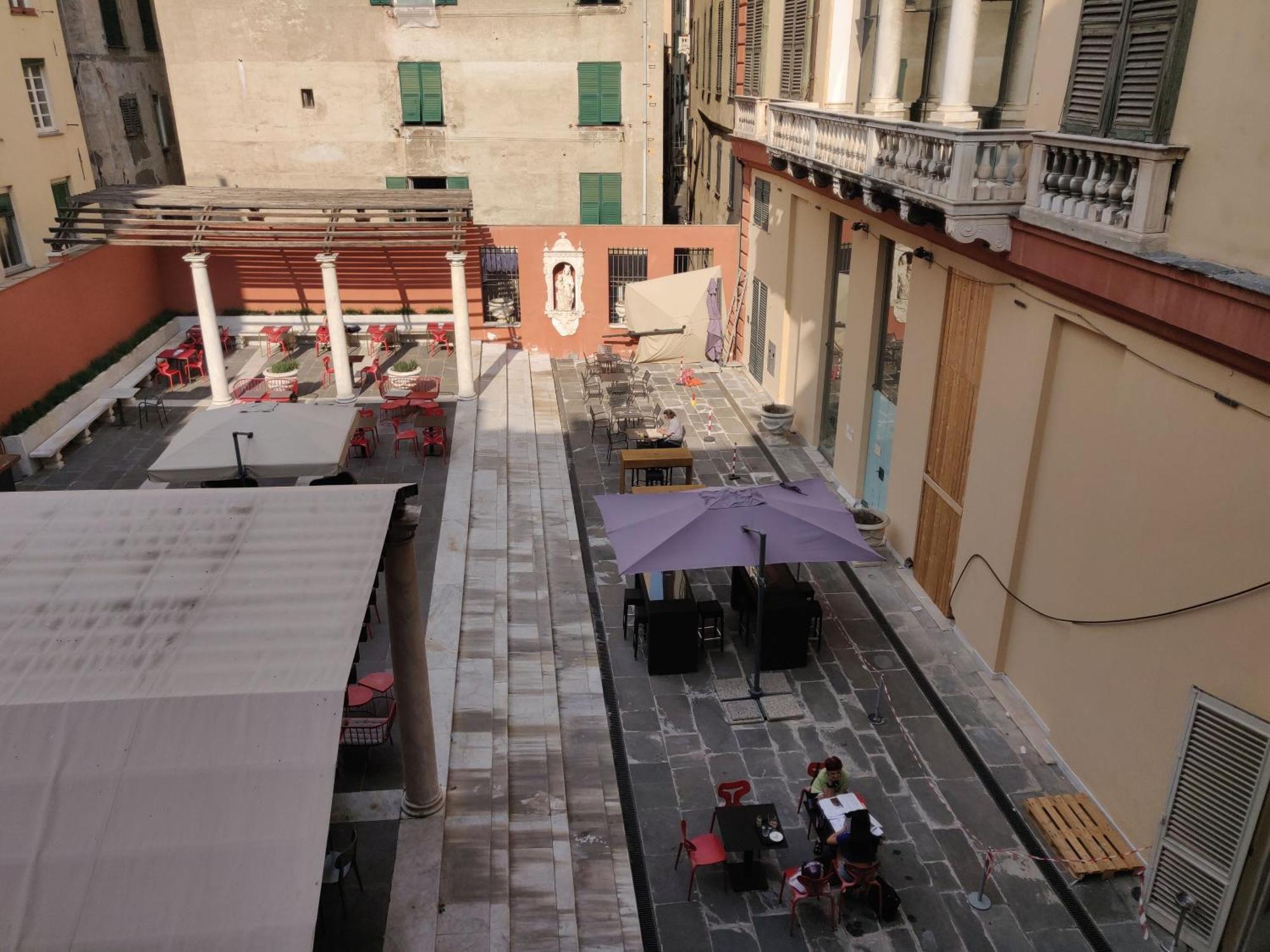 Una Finestra Speciale Su Palazzo Rosso. Monolocale Genua Exterior foto